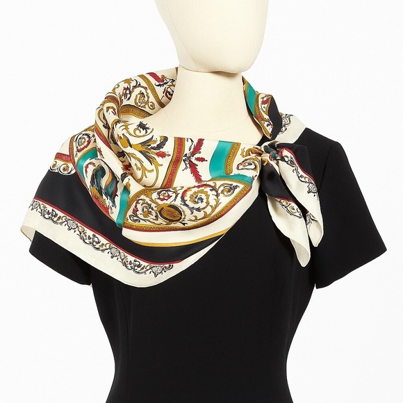 Vintage Ginnie Johansen Silk Scarf‎ Greco Roman Baroque Print Black Gold 34" - Picture 1 of 11